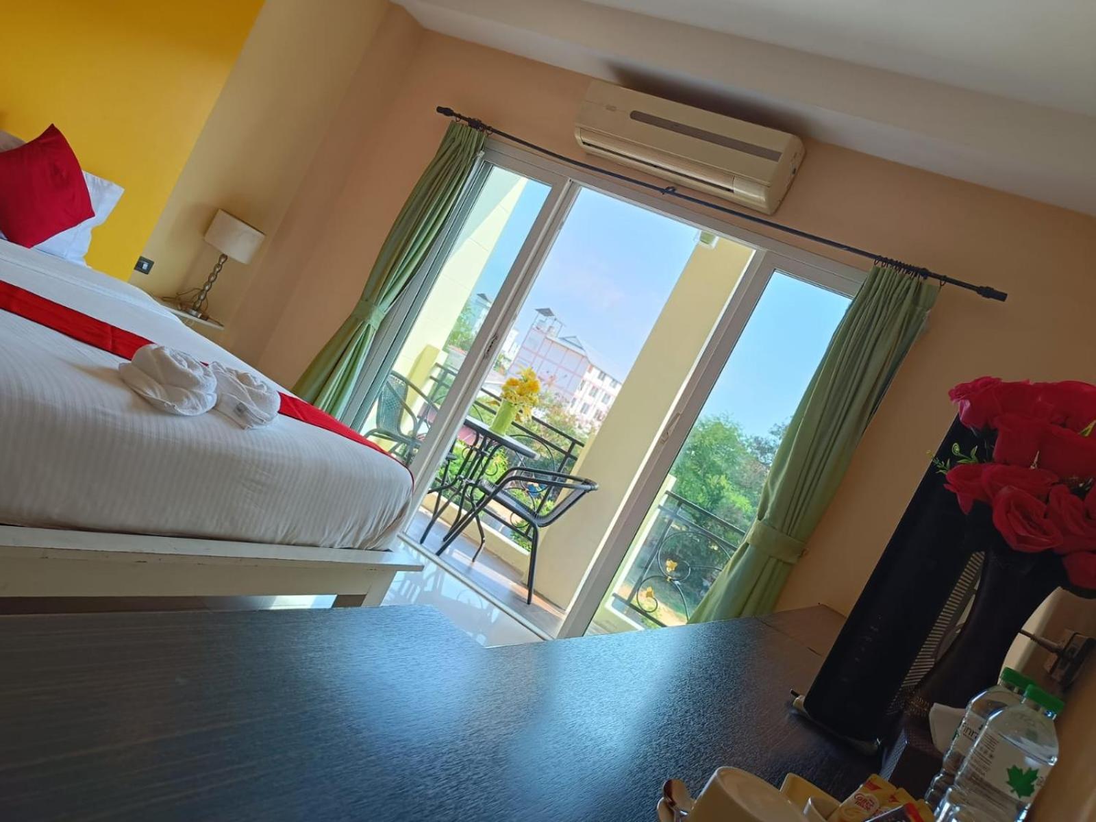 Aura Inn Rooms Pattaya Exteriér fotografie