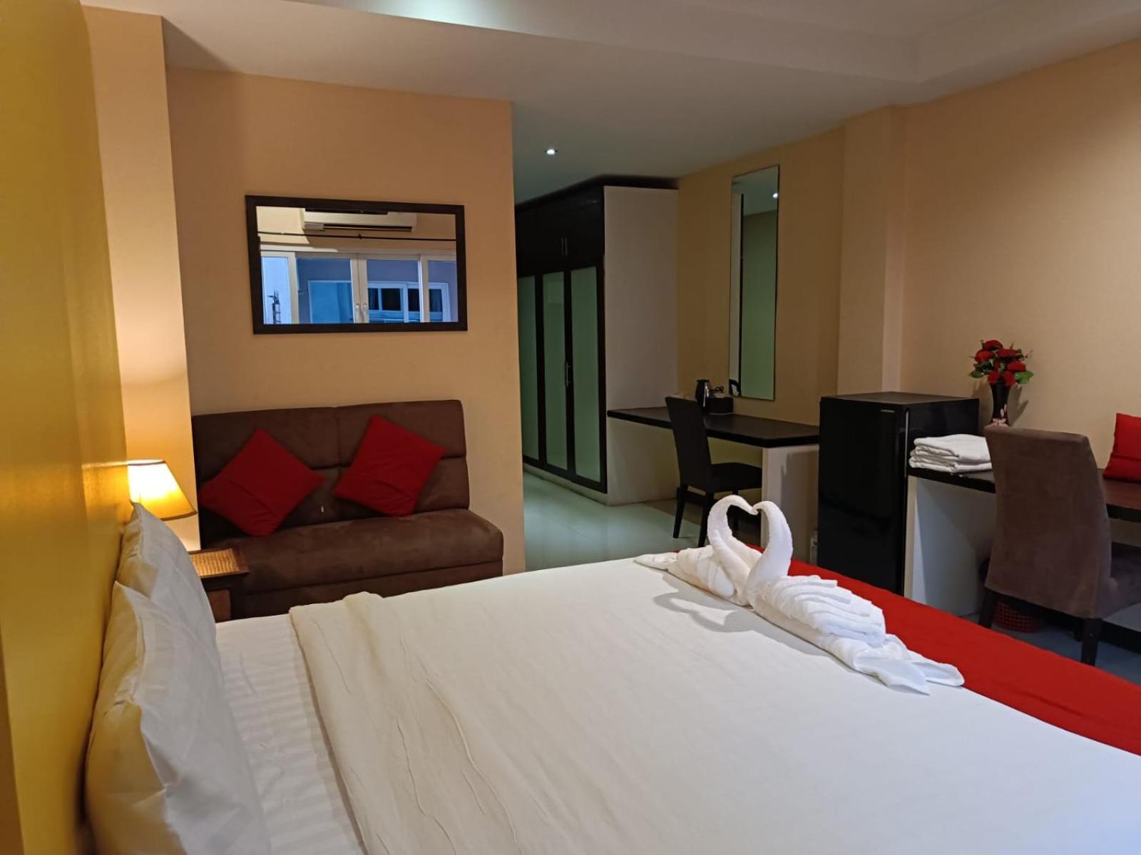 Aura Inn Rooms Pattaya Exteriér fotografie